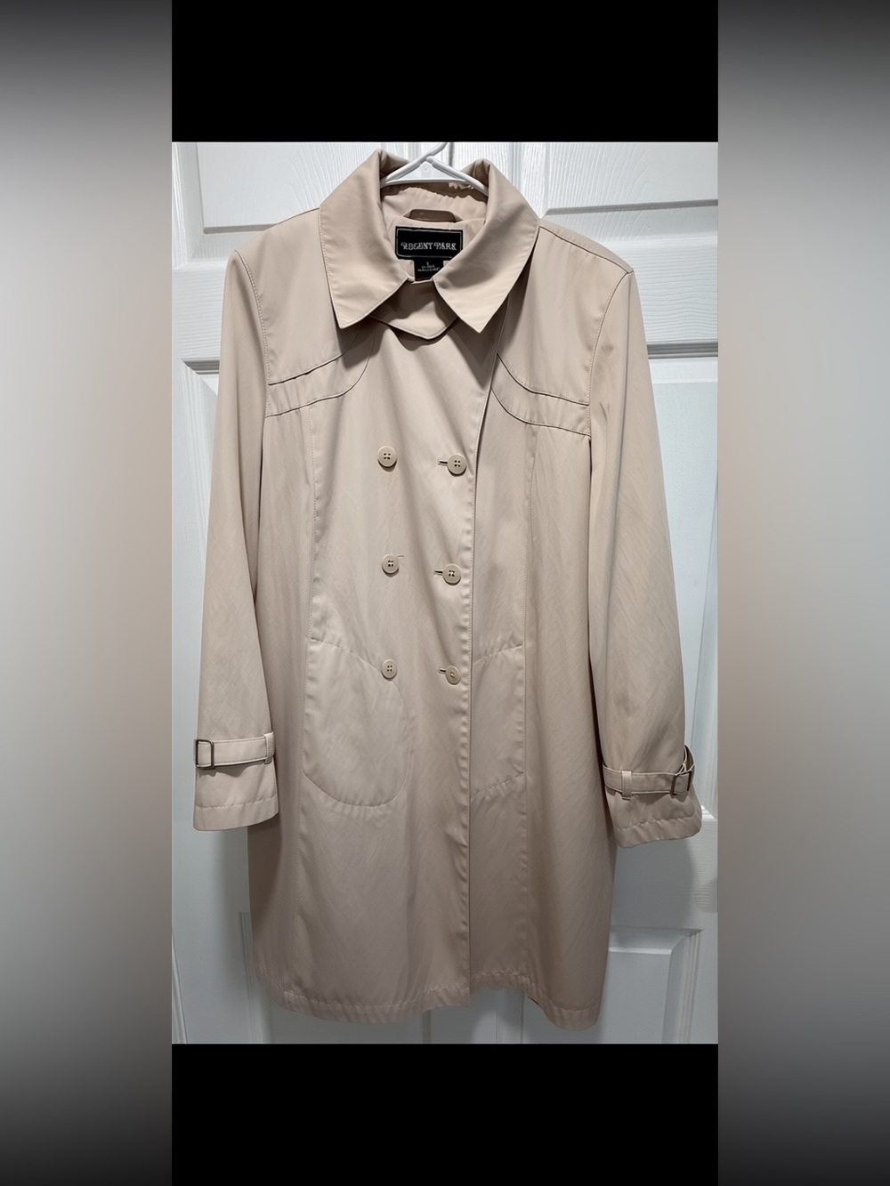 VTG Regent Park Women's Classic Beige Double Breasted Trench Coat